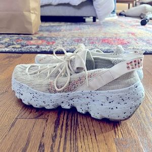Nike Space Hippies size 10